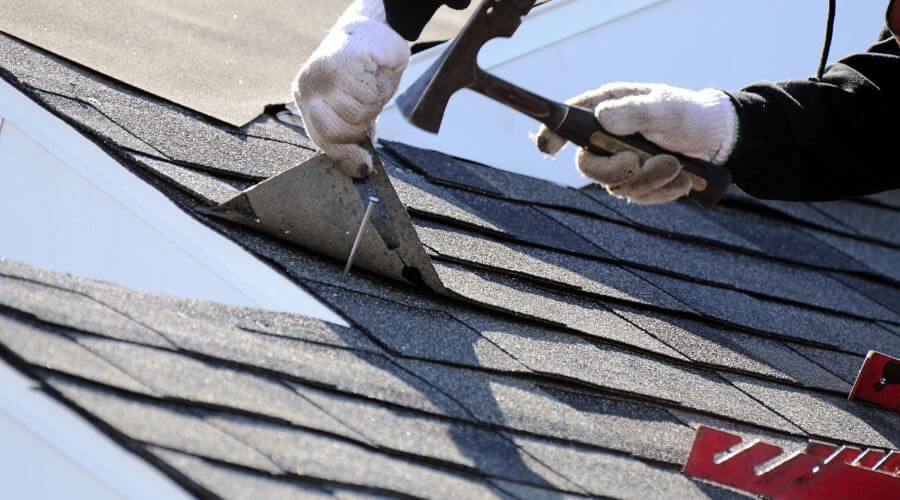 Professional gutter cleaning in East Point, KY